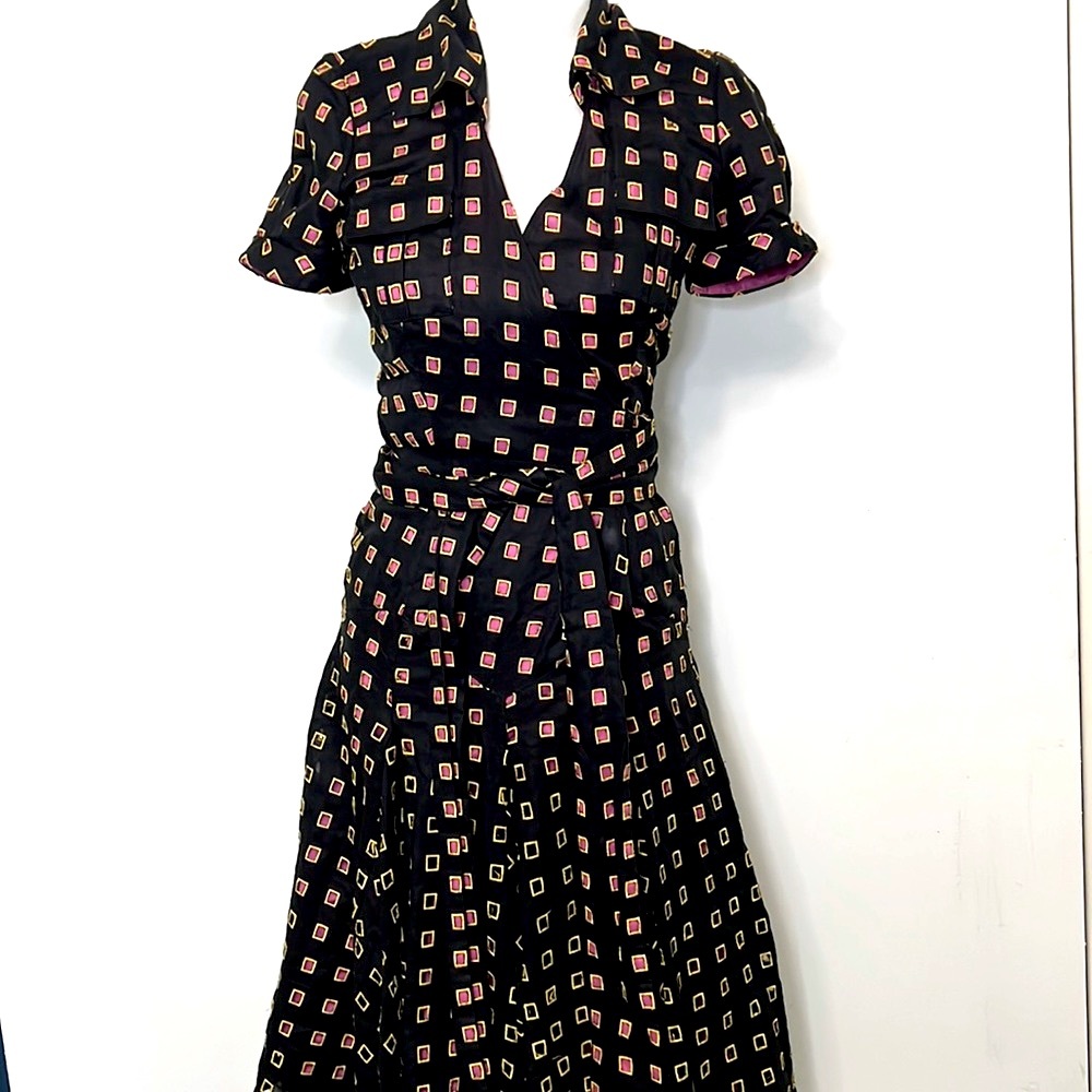 VINTAGE DIANE VON FURSTENBERG WRAP DRESS